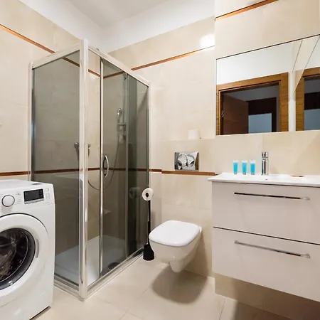 Pokorna Comfort Apartment Varsavia Esterno foto